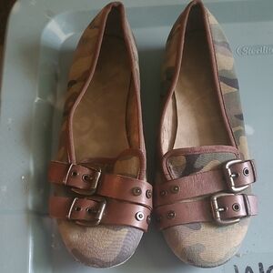 OTBT Camouflage Flats with Brown Buckle Straps